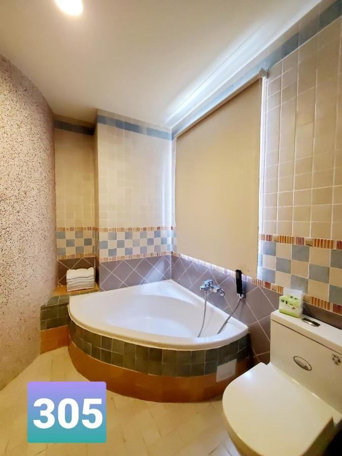 E-Ping Castle Hotel Nanwan Luaran gambar